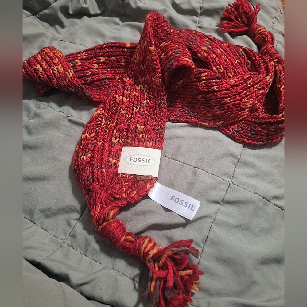 Fossil Scarf